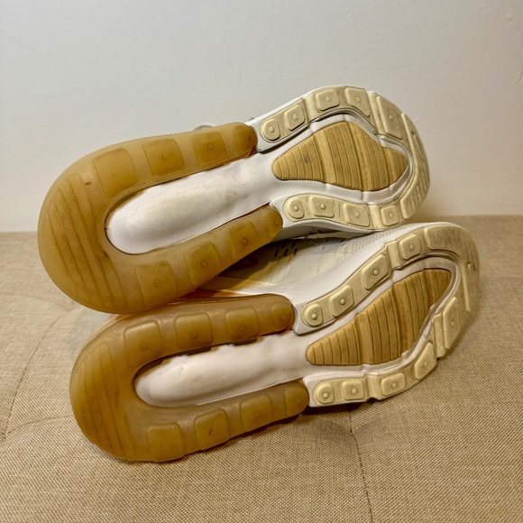 Nike Air Max 270 Light Bone Sesame Women Beige Sneakers US 8.5 DX8951-001 - Picture 5 of 7